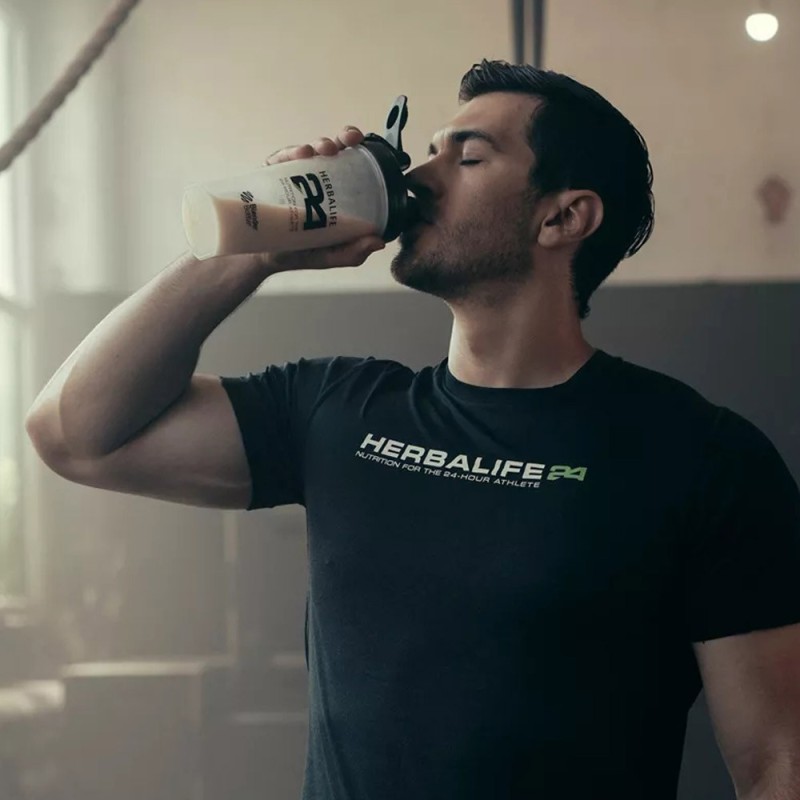 Herbalife24 Rebuild Strength - Erholungsshake für Kraftsportler - Herbalife Selbständiges Mitglied Schweiz