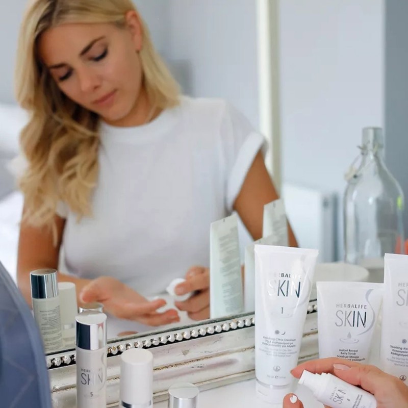 Beruhigendes Aloe-Reinigungsgel - Selbst. Herbalife Nutr. Mitglied